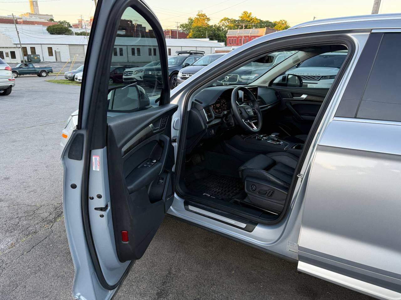 Audi Q5 2.0T Premium Plus quattro 2018