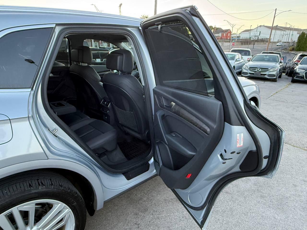 Audi Q5 2.0T Premium Plus quattro 2018