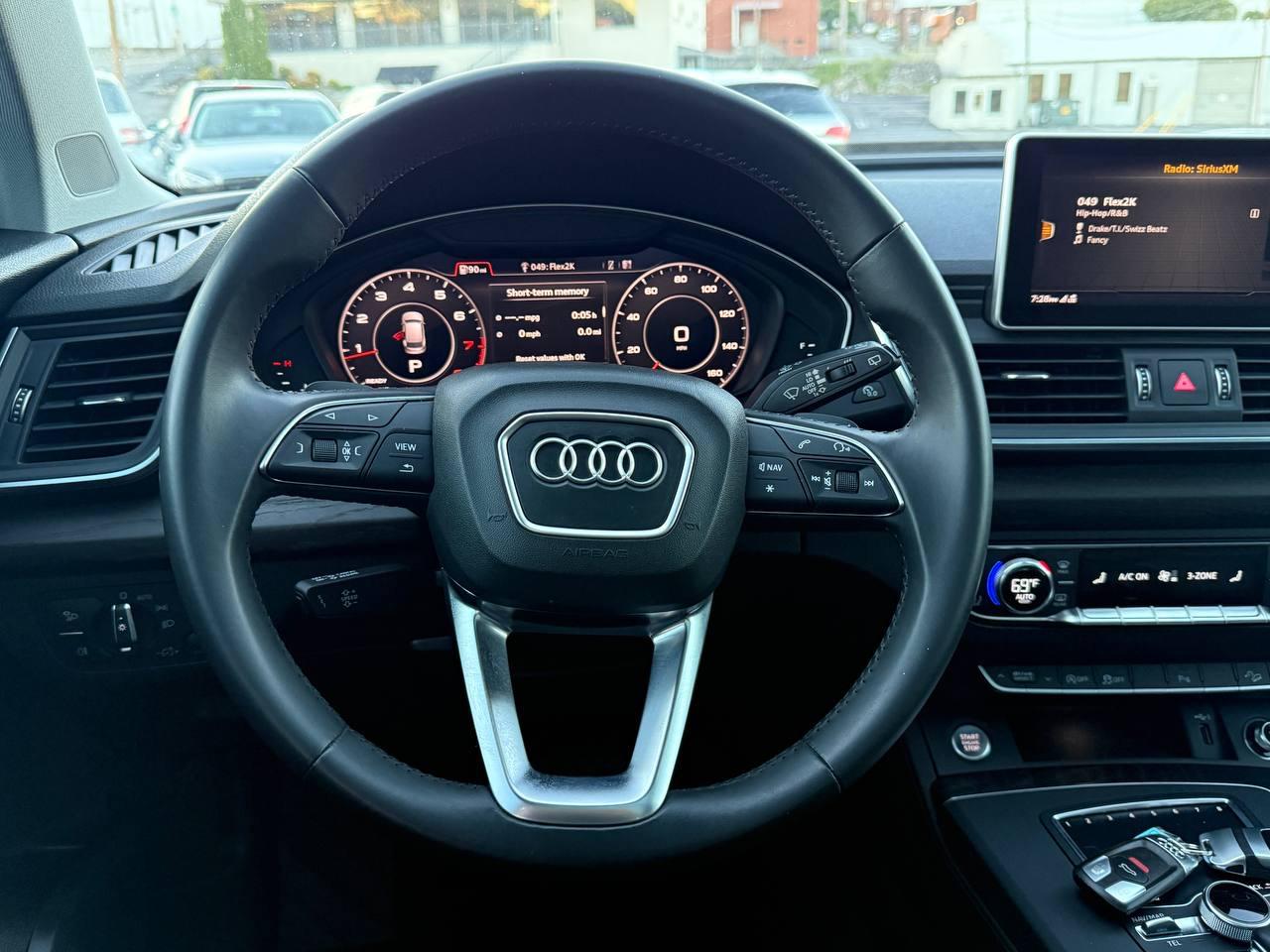 Audi Q5 2.0T Premium Plus quattro 2018