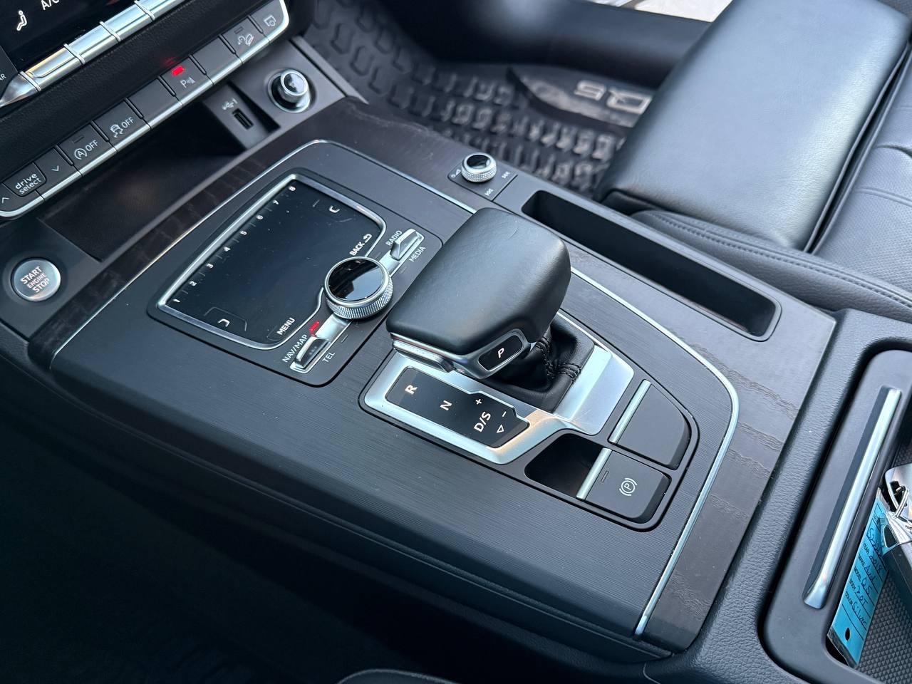 Audi Q5 2.0T Premium Plus quattro 2018