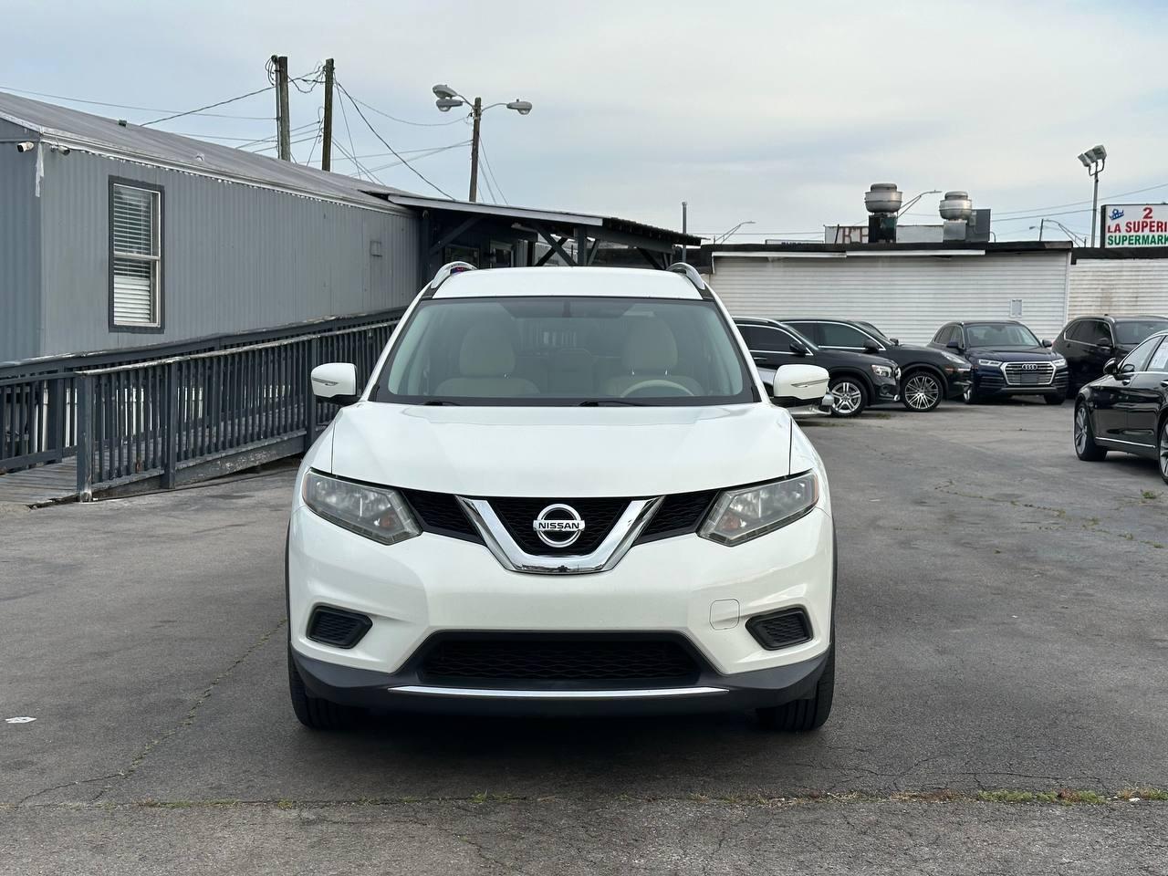 Nissan Rogue SV 2WD 2015