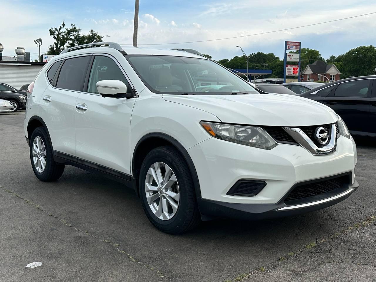 Nissan Rogue SV 2WD 2015
