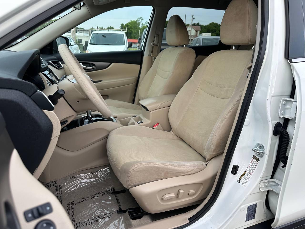 Nissan Rogue SV 2WD 2015