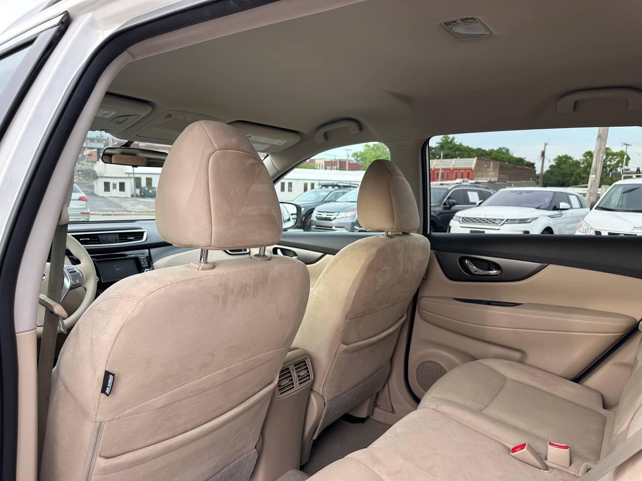Nissan Rogue SV 2WD 2015