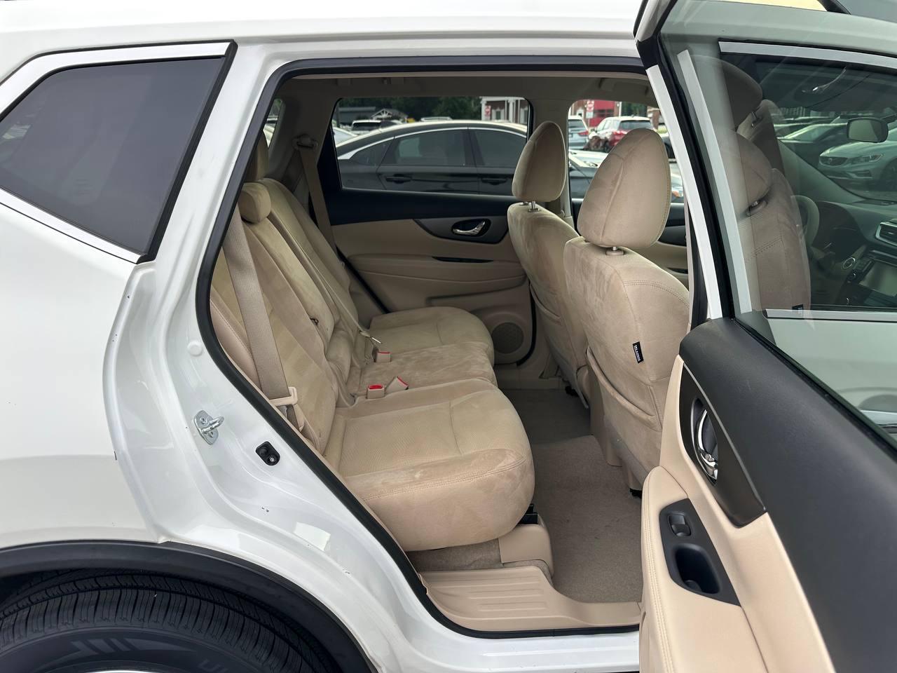 Nissan Rogue SV 2WD 2015