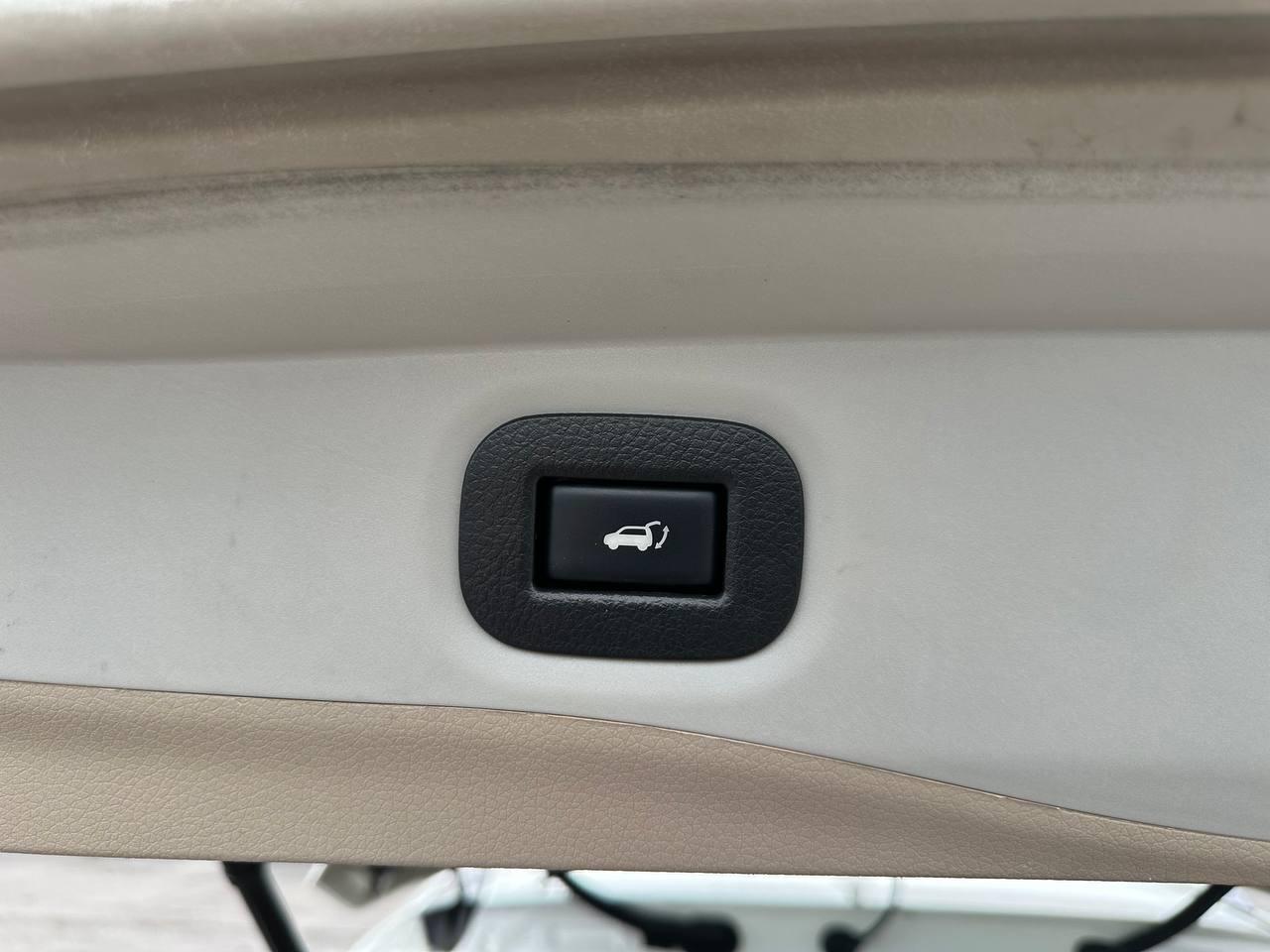 Nissan Rogue SV 2WD 2015