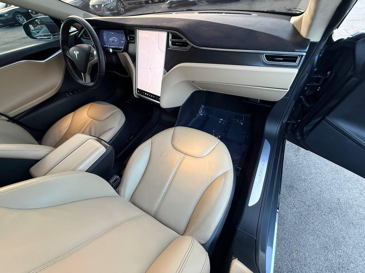 Tesla Model S 85D 2015