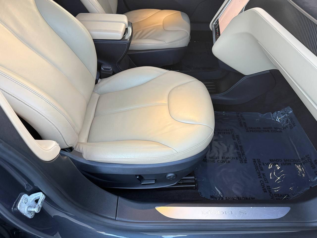 Tesla Model S 85D 2015