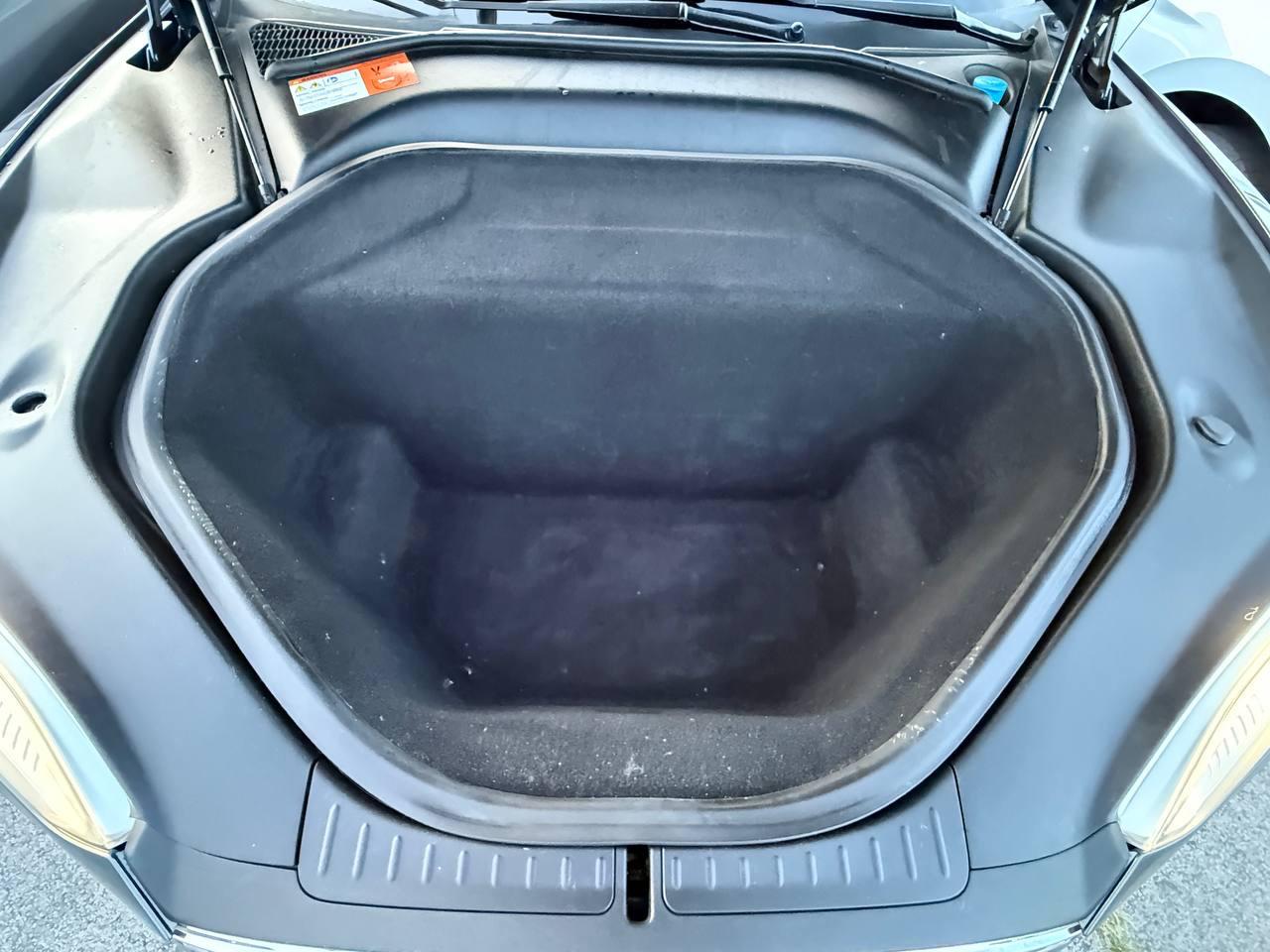 Tesla Model S 85D 2015