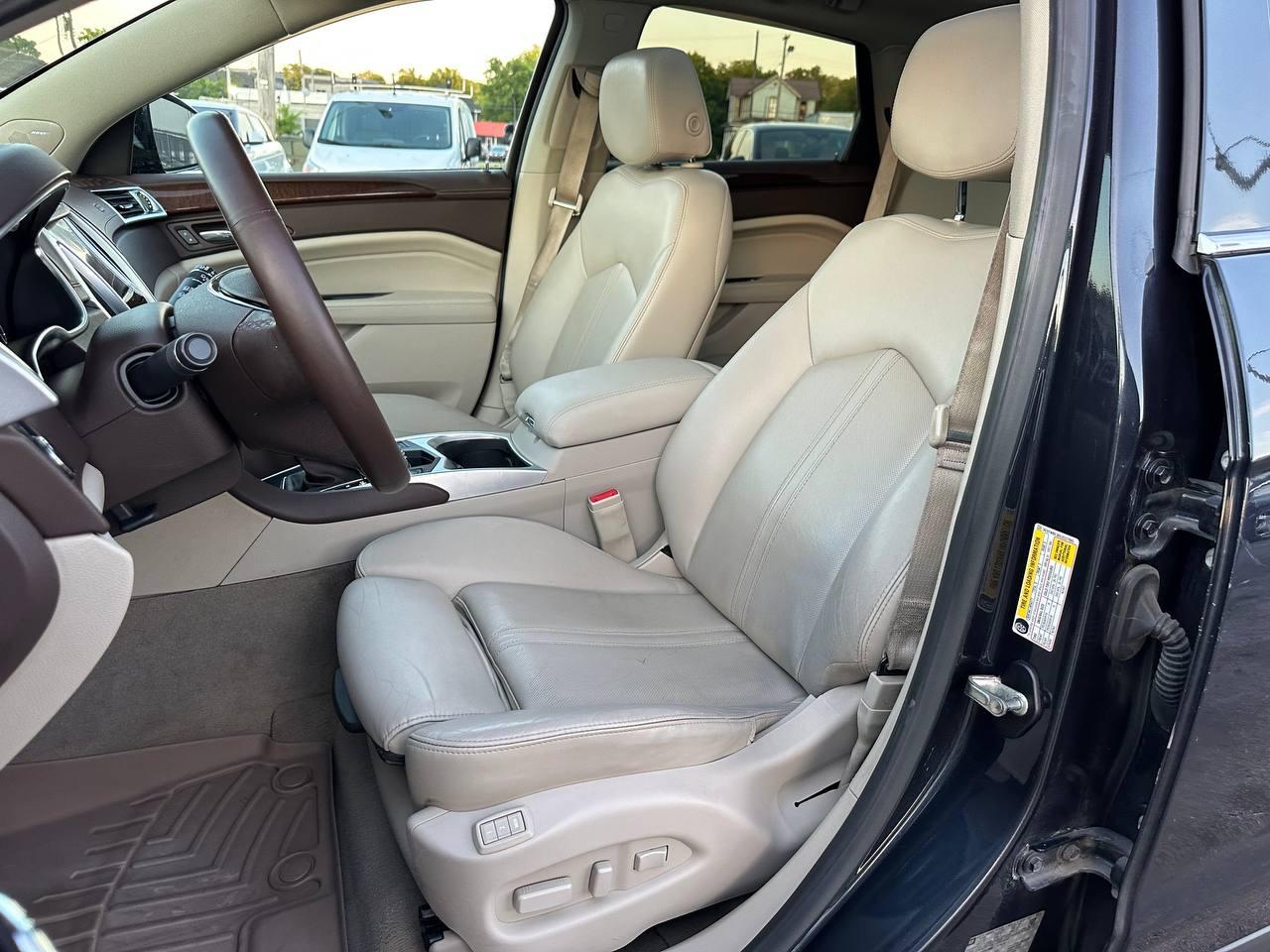 Cadillac SRX Luxury Collection FWD 2016