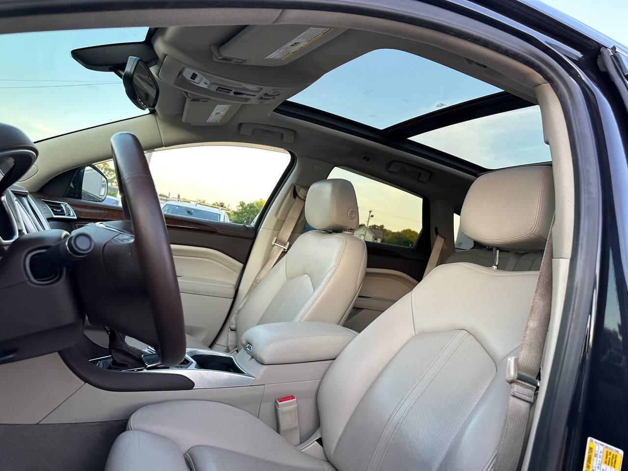 Cadillac SRX Luxury Collection FWD 2016