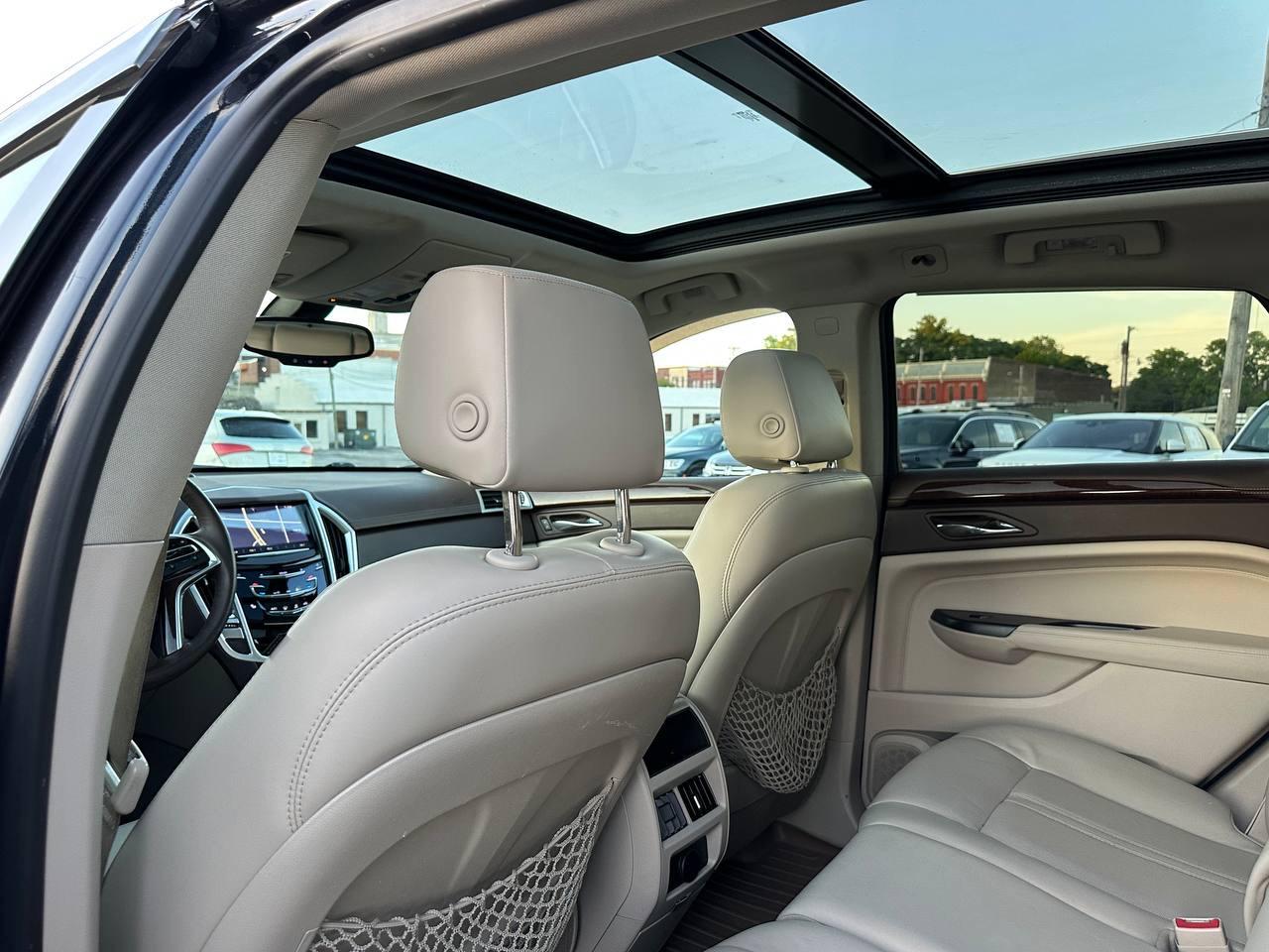 Cadillac SRX Luxury Collection FWD 2016