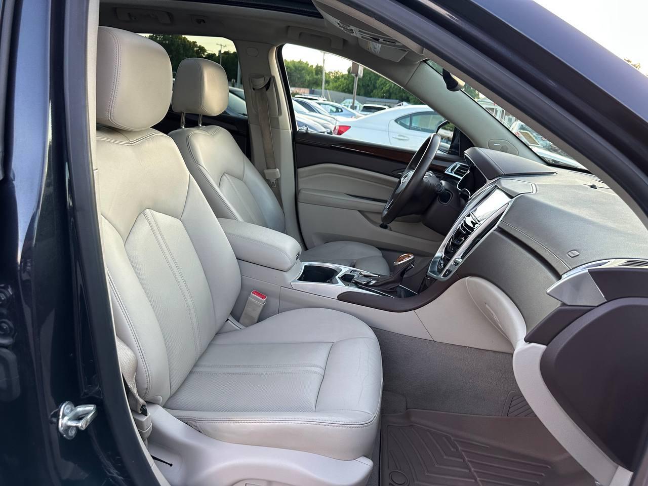 Cadillac SRX Luxury Collection FWD 2016