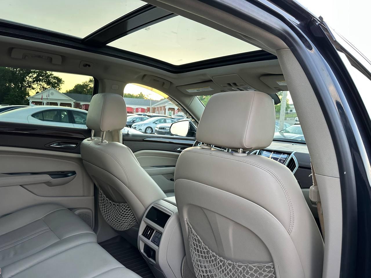 Cadillac SRX Luxury Collection FWD 2016