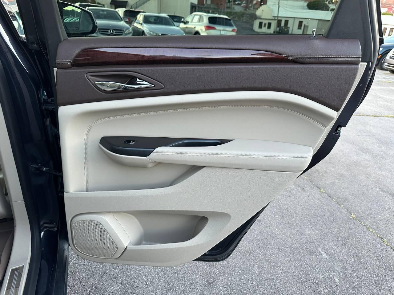Cadillac SRX Luxury Collection FWD 2016