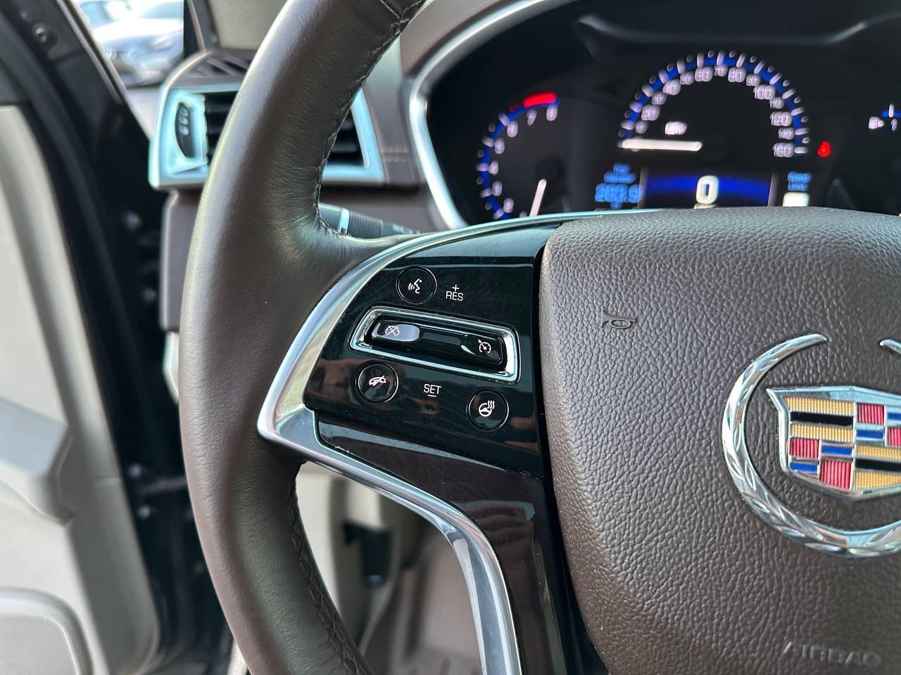 Cadillac SRX Luxury Collection FWD 2016