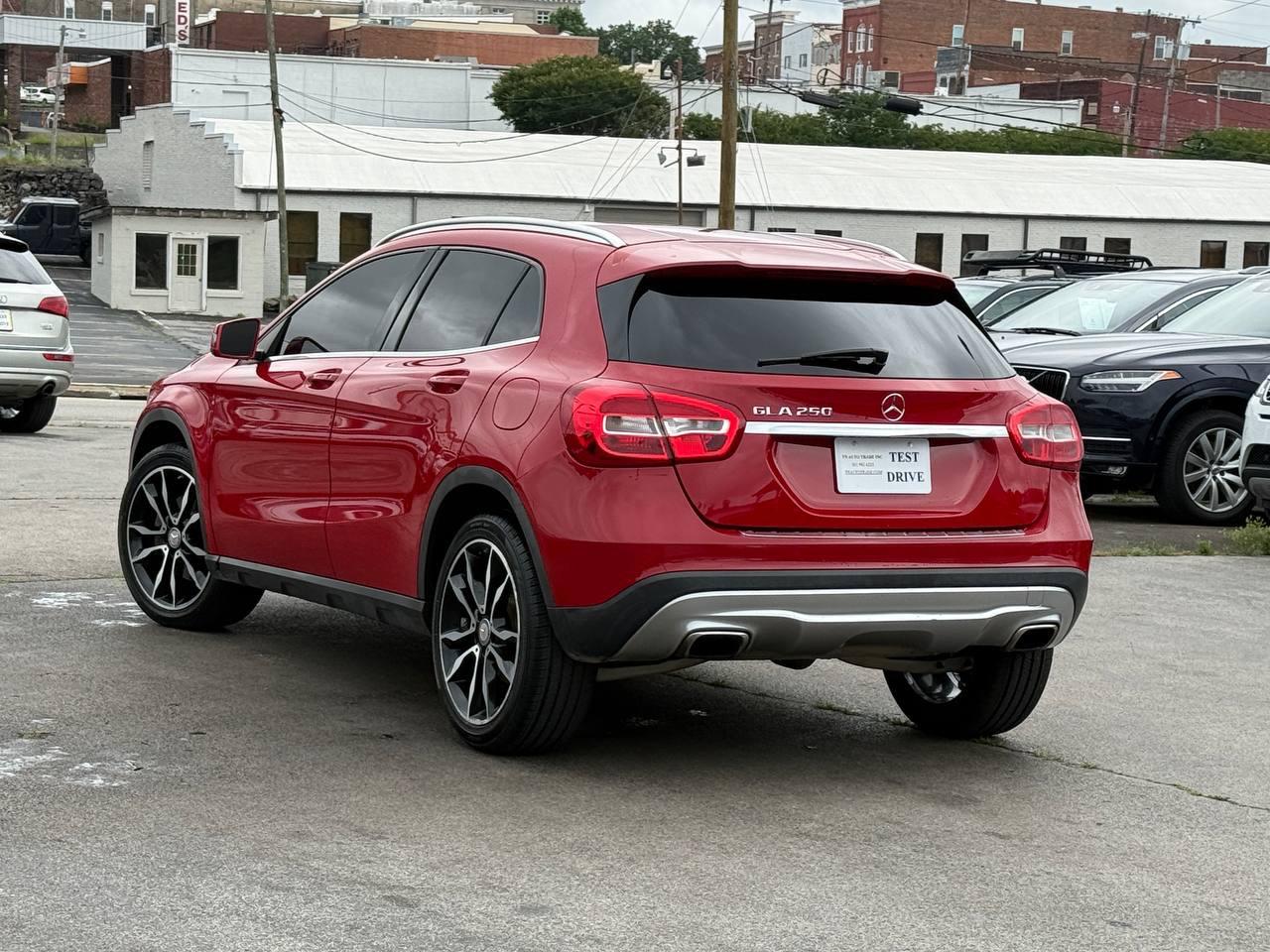 Mercedes-Benz GLA-Class GLA250 2015
