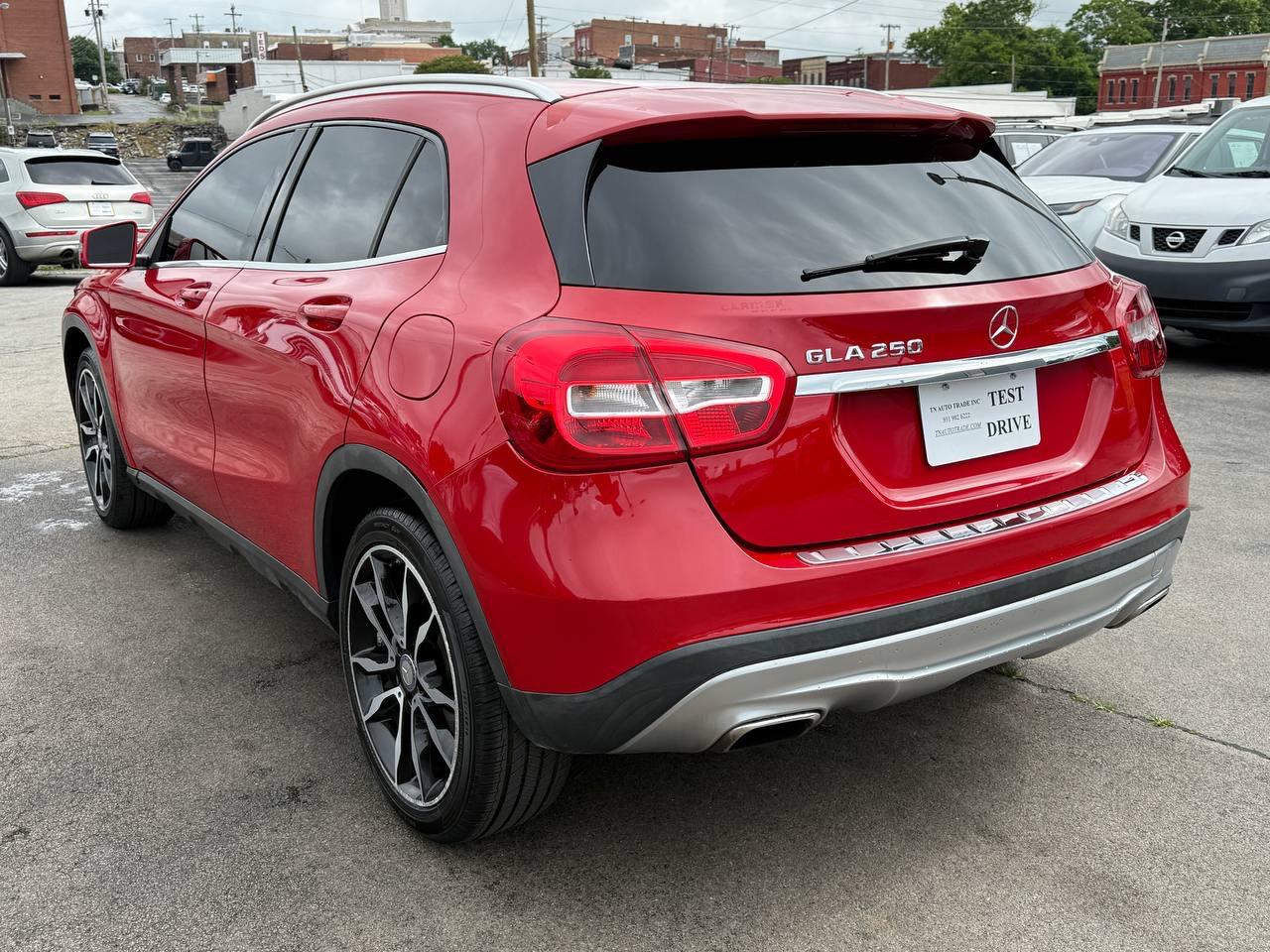 Mercedes-Benz GLA-Class GLA250 2015