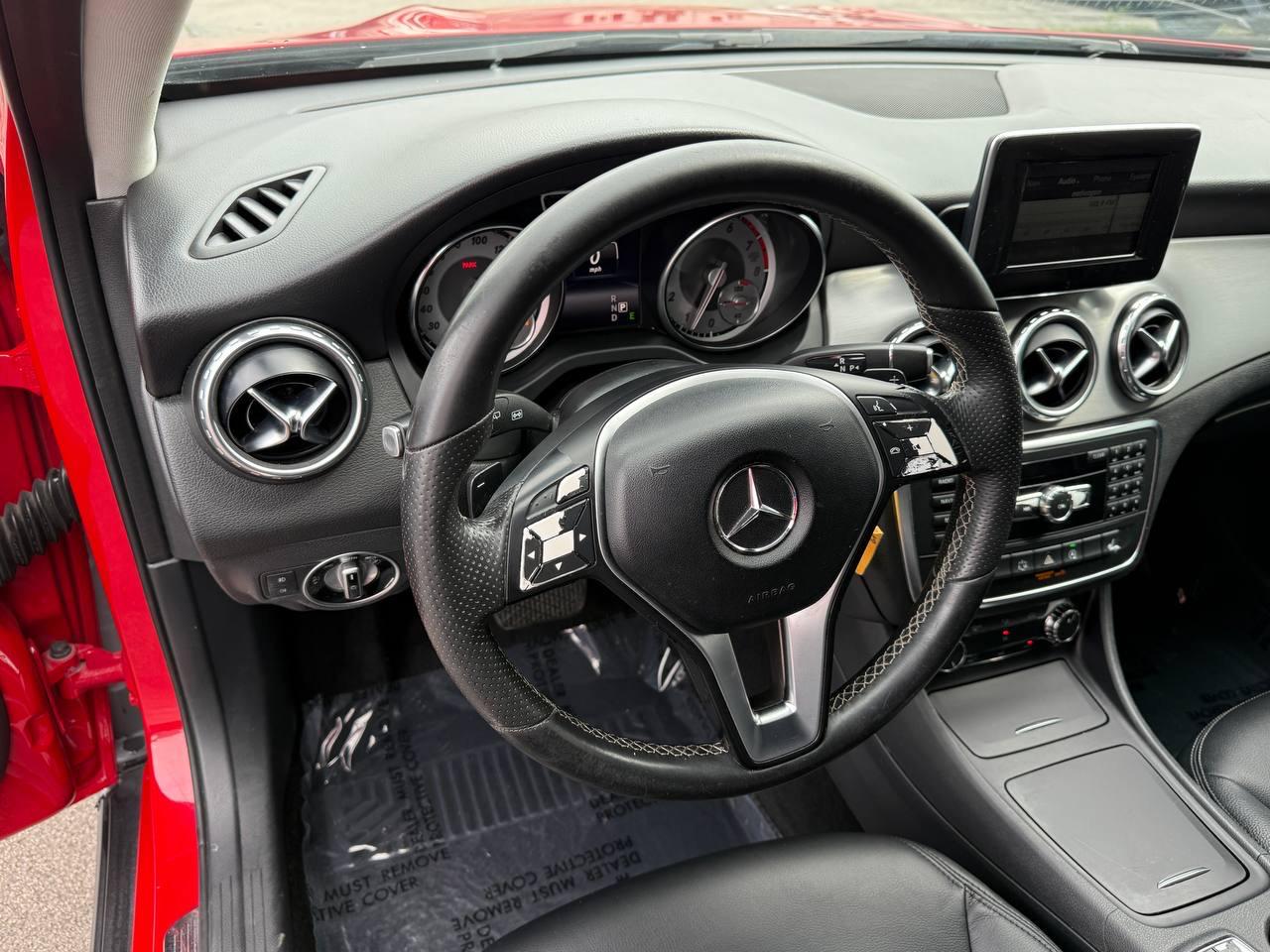 Mercedes-Benz GLA-Class GLA250 2015