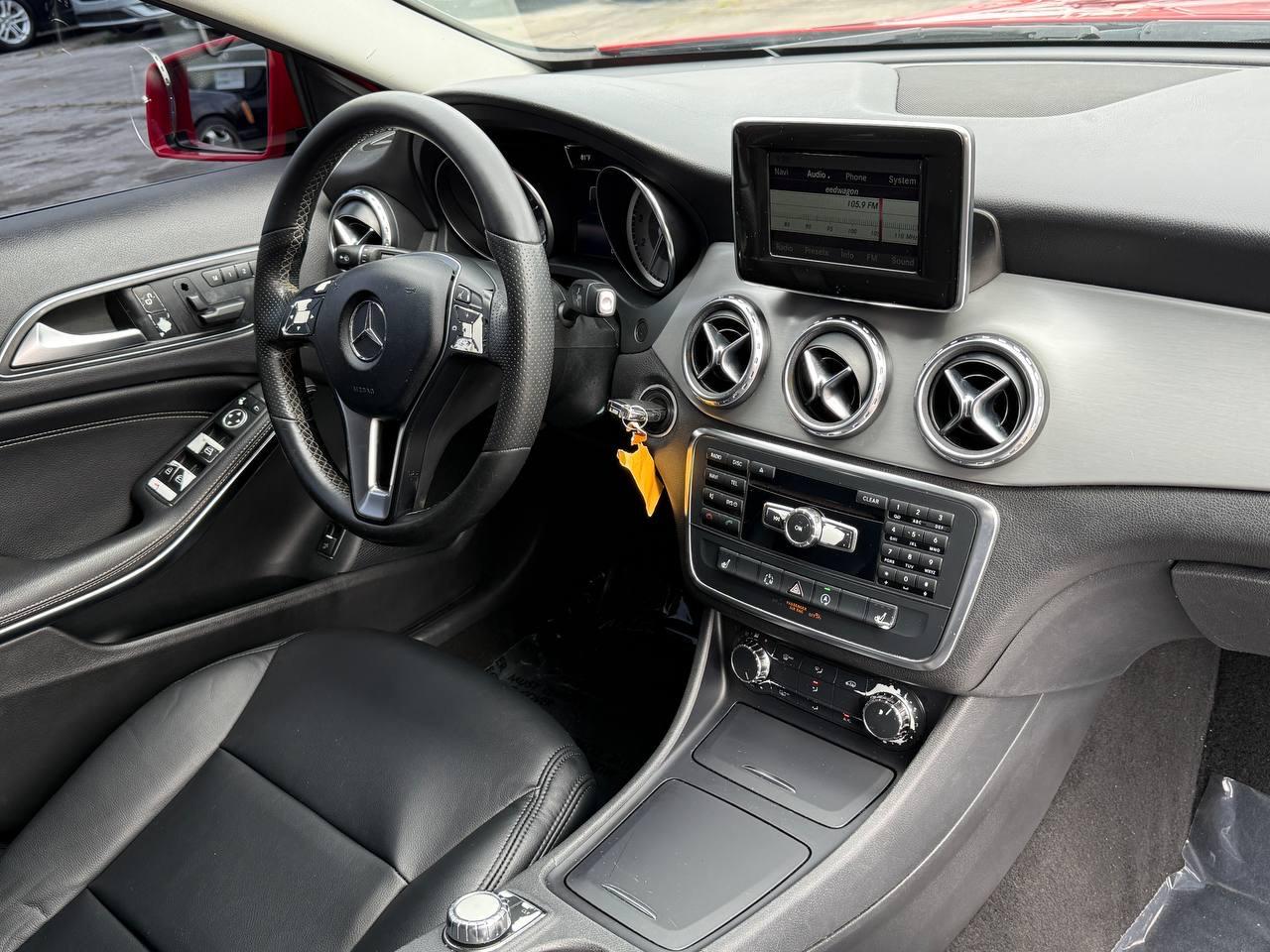 Mercedes-Benz GLA-Class GLA250 2015