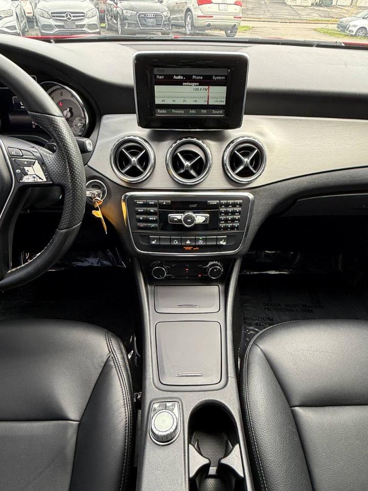 Mercedes-Benz GLA-Class GLA250 2015