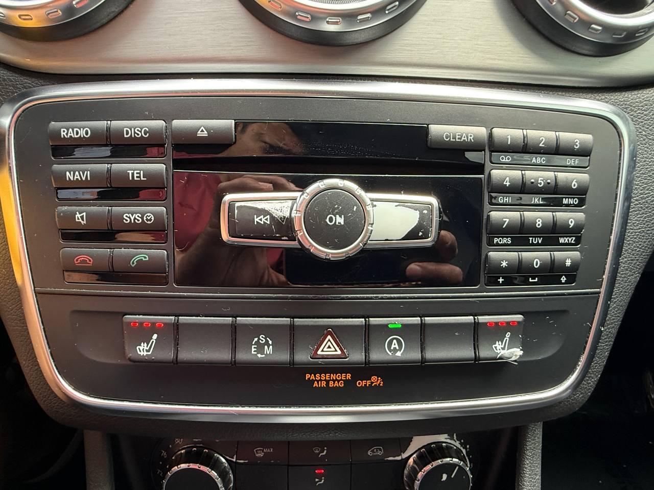 Mercedes-Benz GLA-Class GLA250 2015