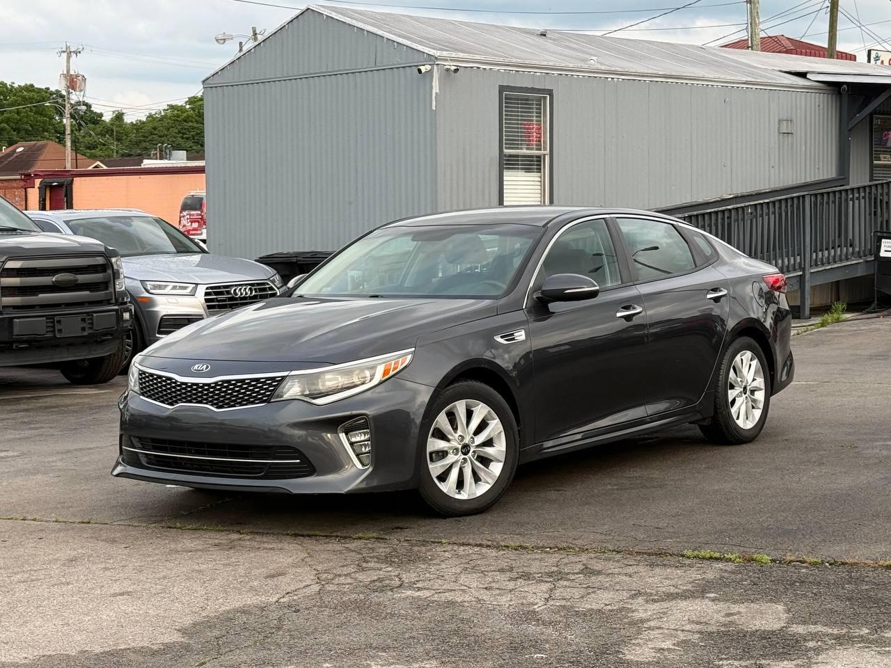 Kia Optima  2018