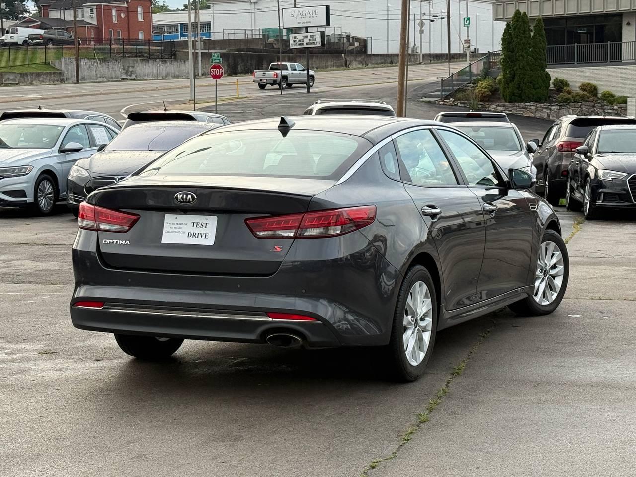 Kia Optima  2018
