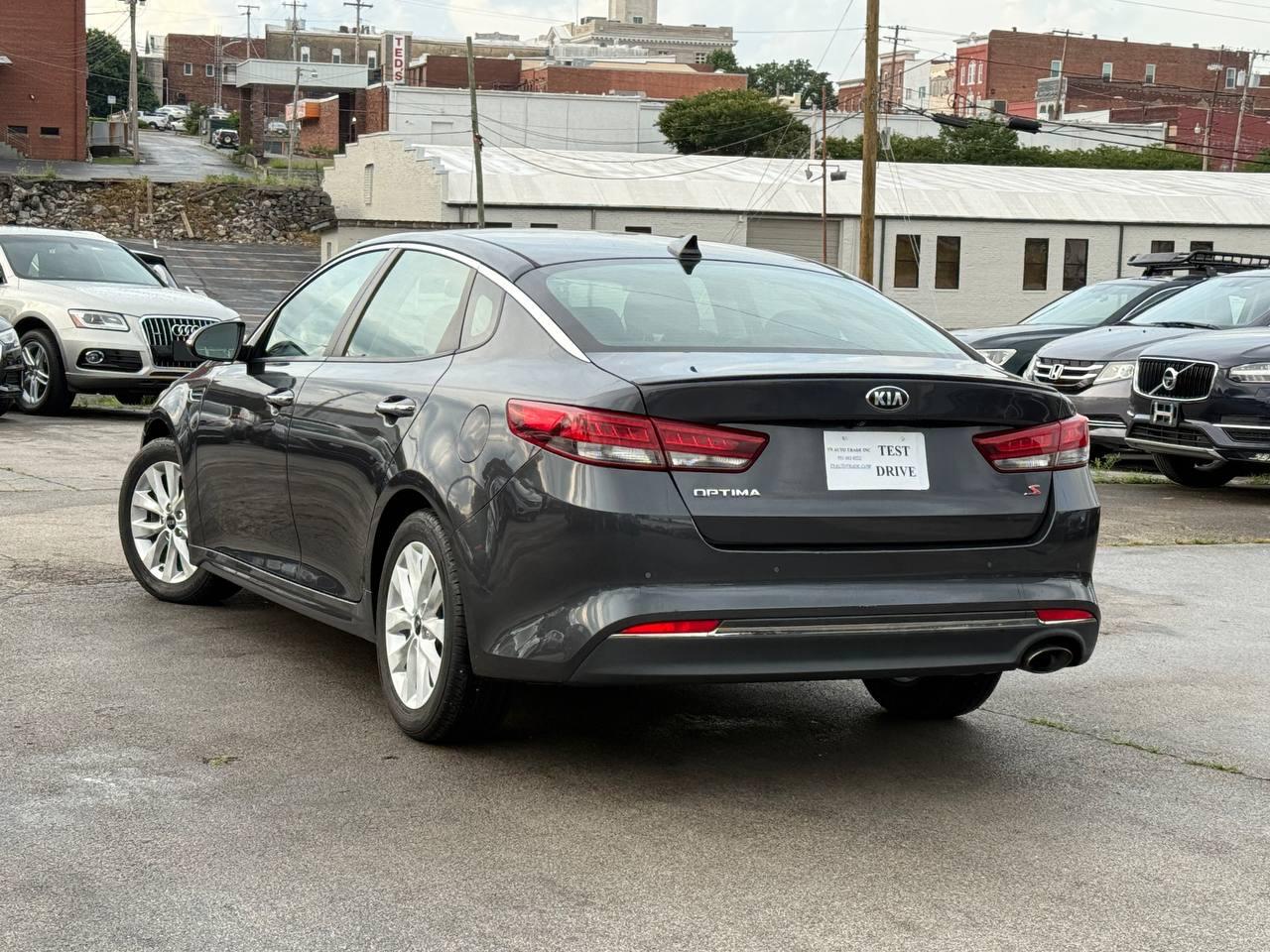 Kia Optima  2018