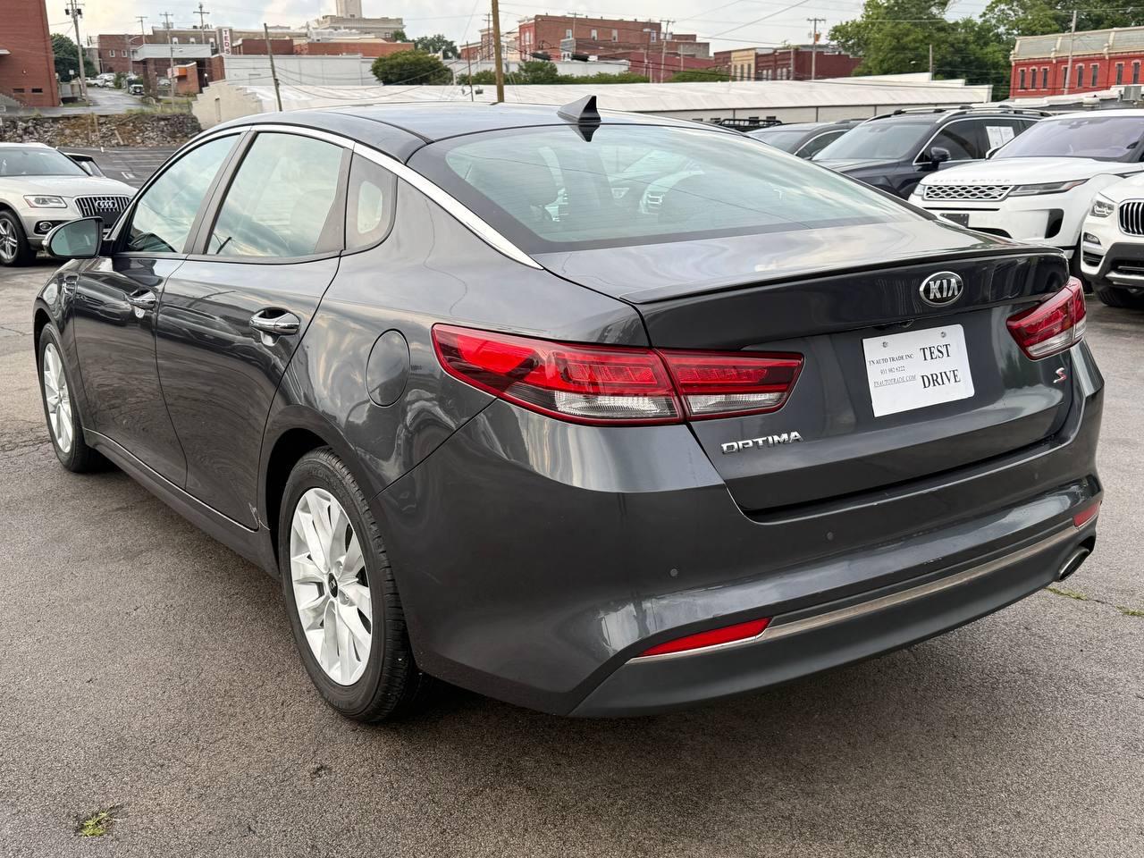 Kia Optima  2018