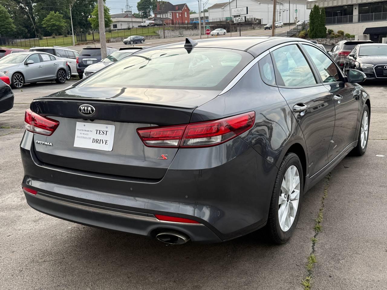 Kia Optima  2018