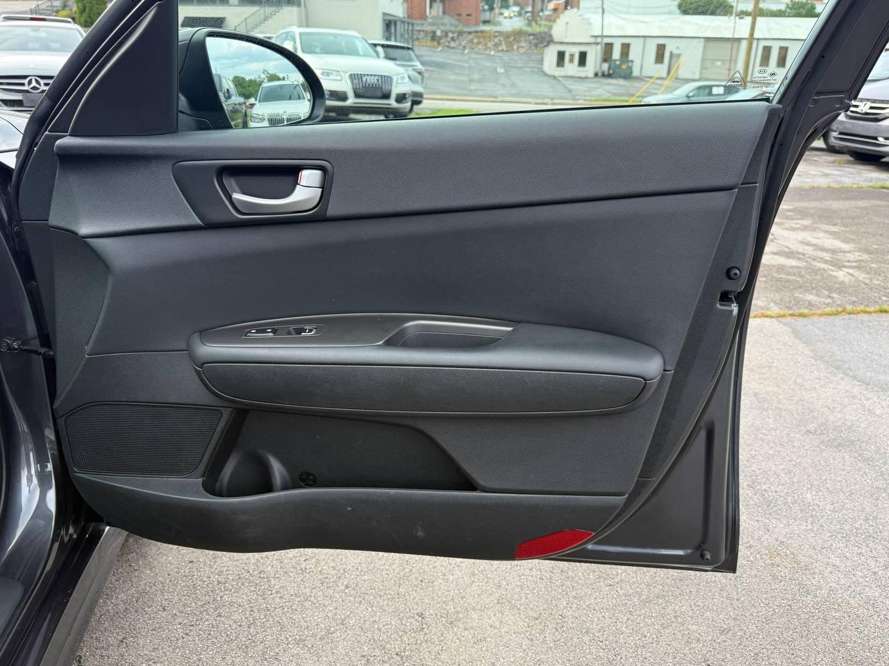 Kia Optima  2018