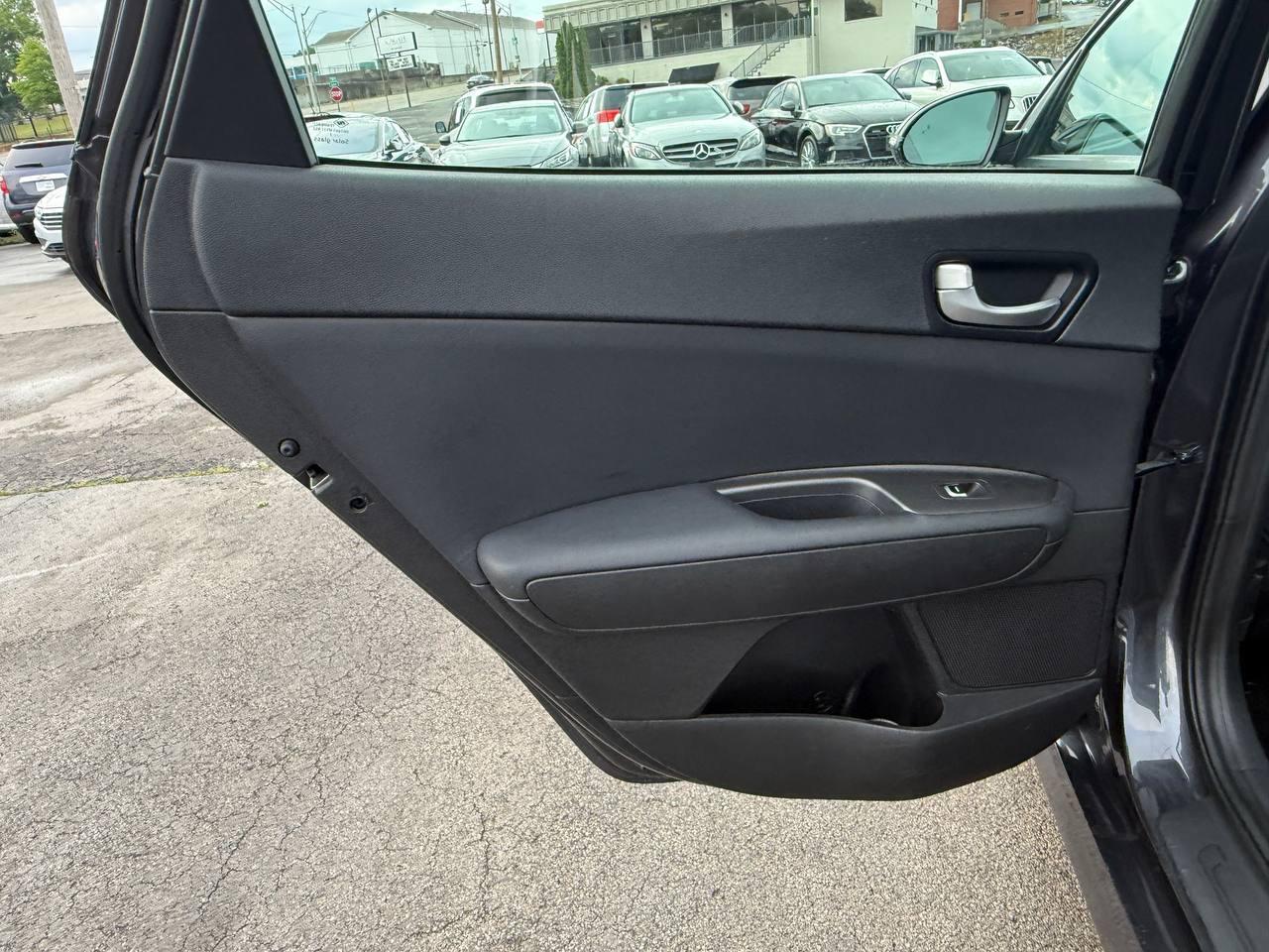 Kia Optima  2018