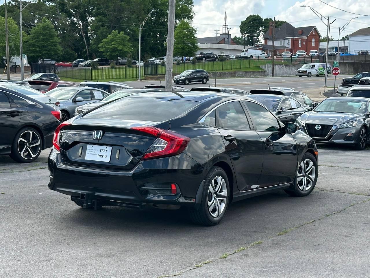 Honda Civic LX Sedan CVT 2016