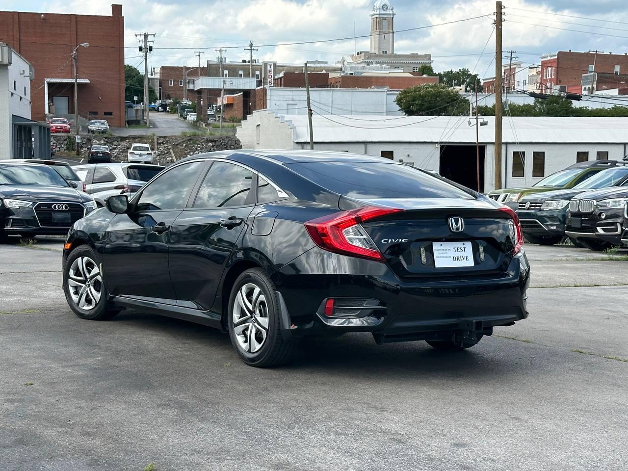 Honda Civic LX Sedan CVT 2016