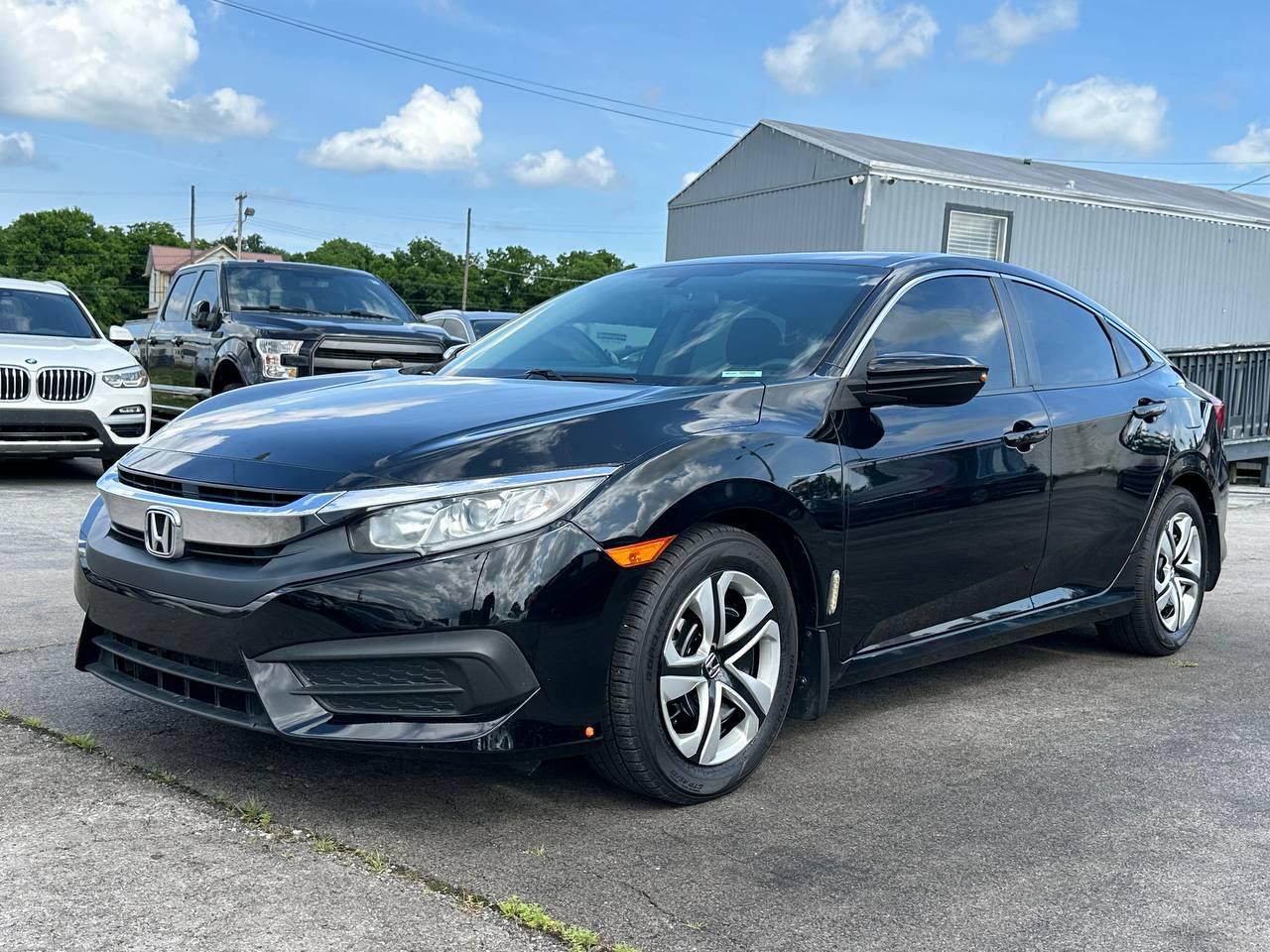 Honda Civic LX Sedan CVT 2016