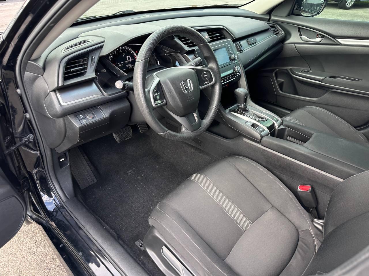 Honda Civic LX Sedan CVT 2016