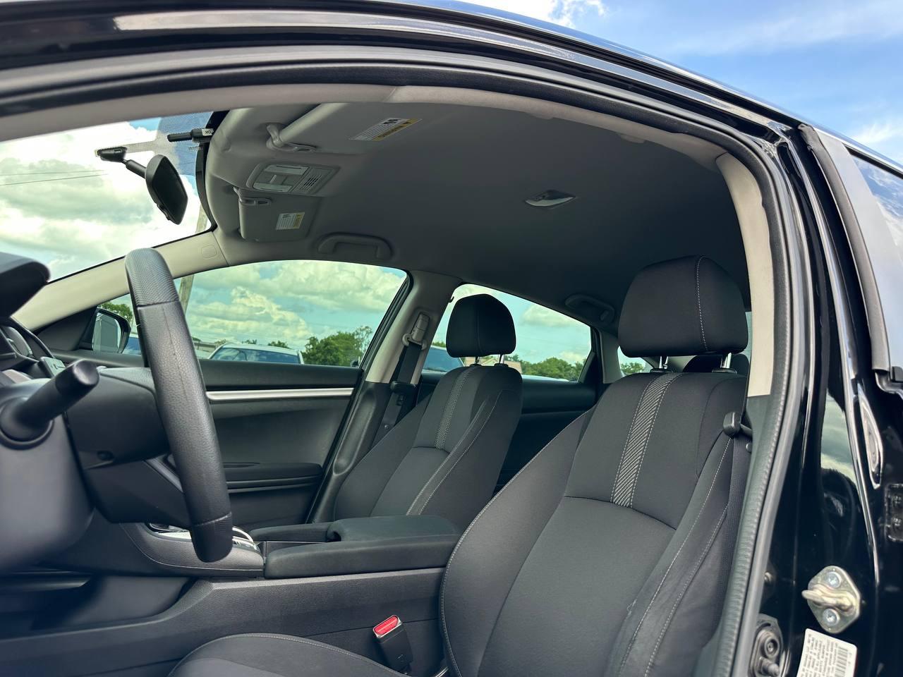 Honda Civic LX Sedan CVT 2016