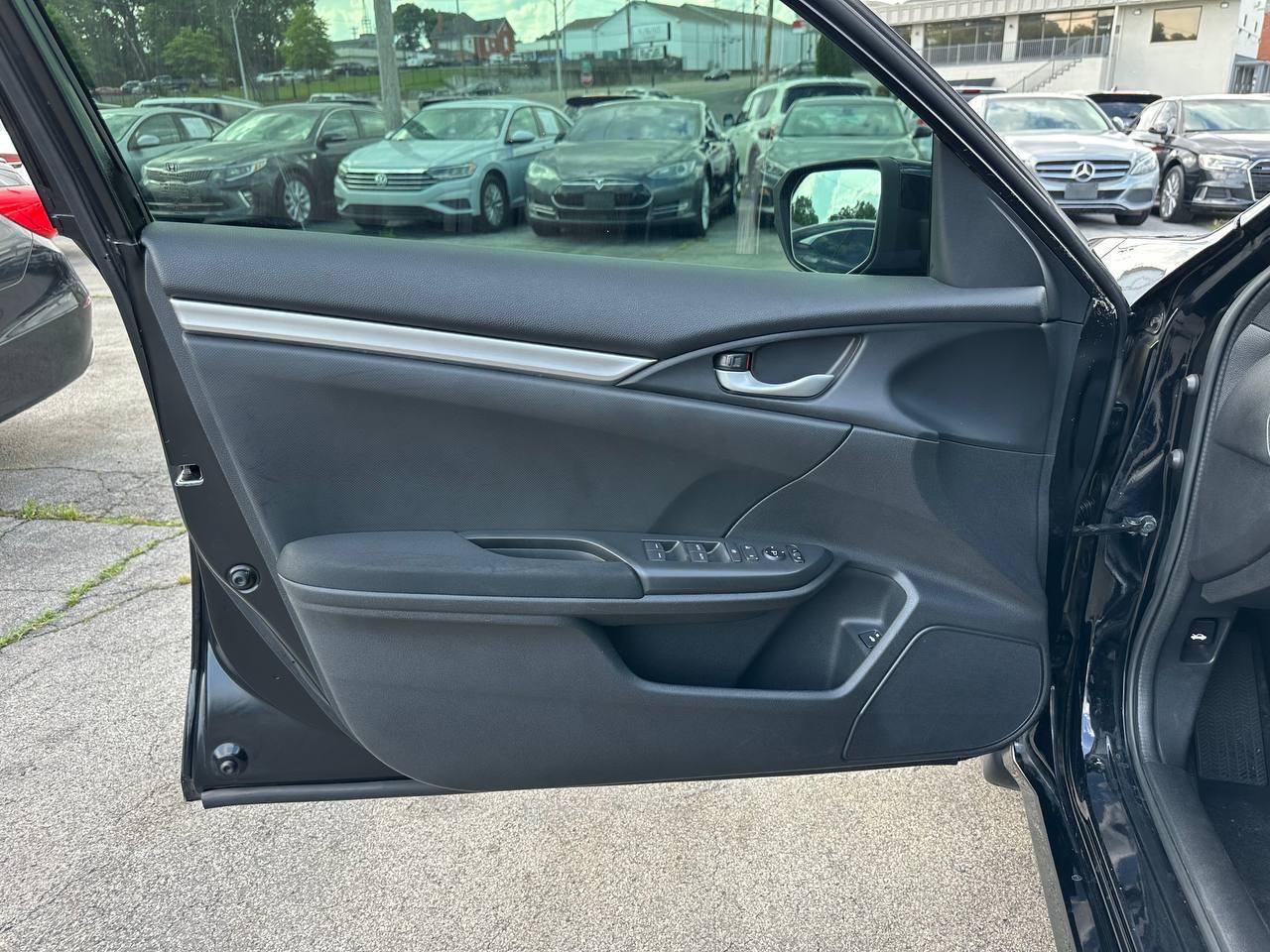 Honda Civic LX Sedan CVT 2016