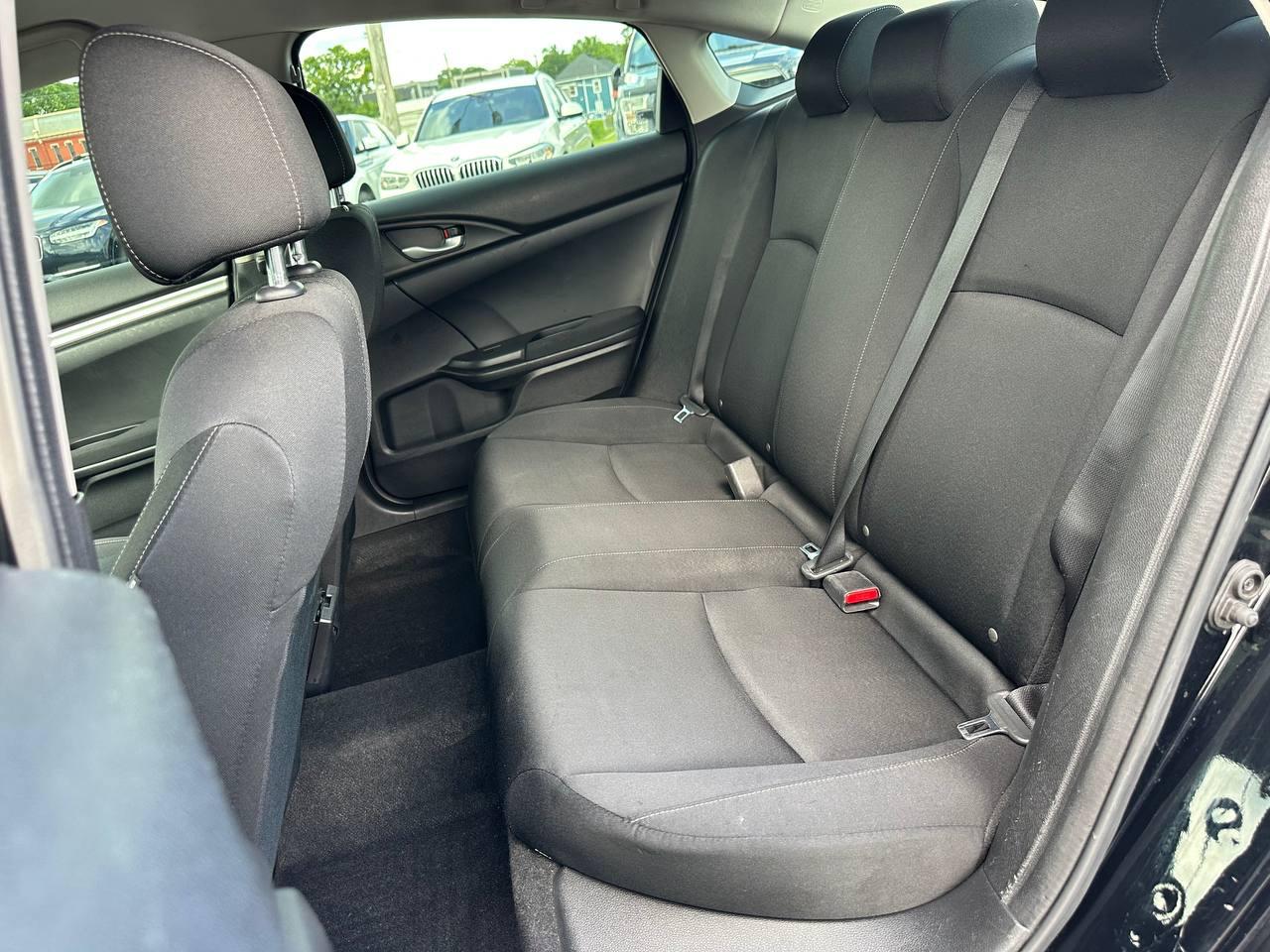 Honda Civic LX Sedan CVT 2016