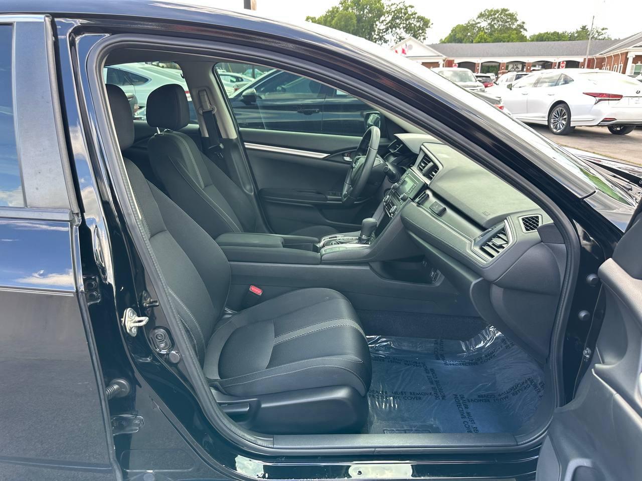 Honda Civic LX Sedan CVT 2016