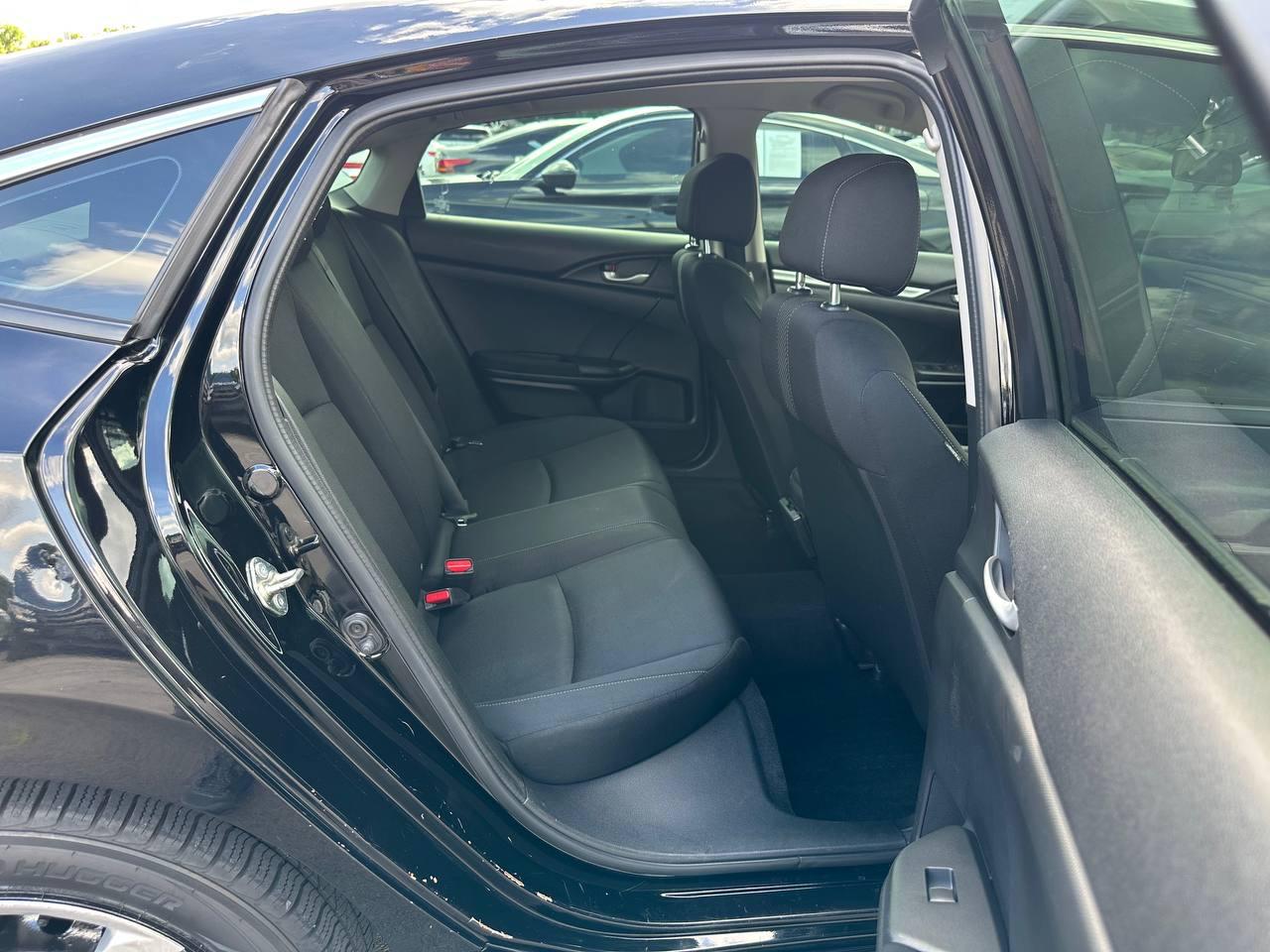 Honda Civic LX Sedan CVT 2016