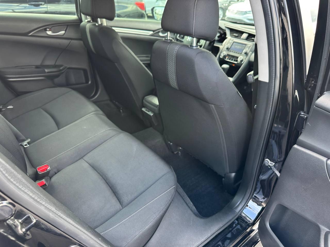 Honda Civic LX Sedan CVT 2016