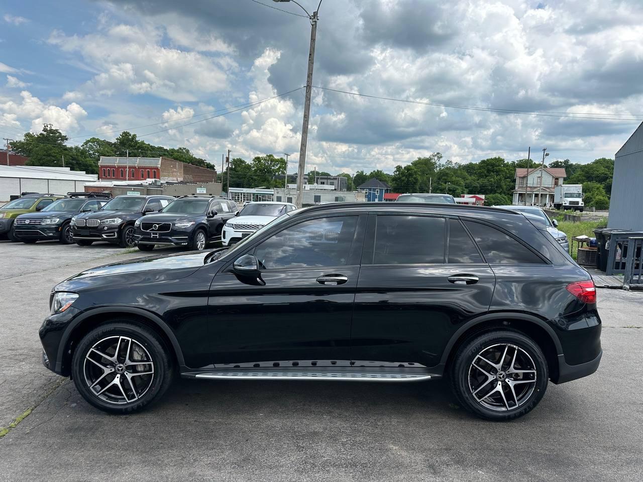 Mercedes-Benz GLC-Class GLC300 2019
