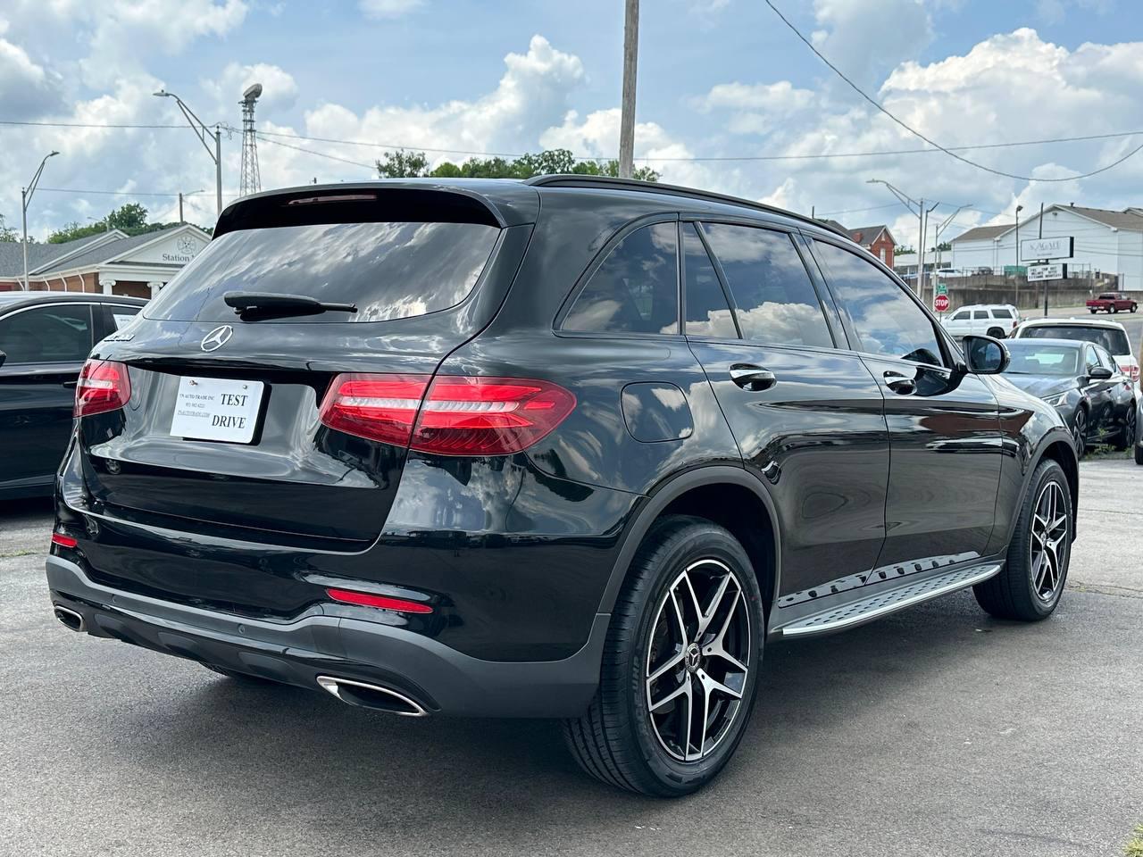 Mercedes-Benz GLC-Class GLC300 2019
