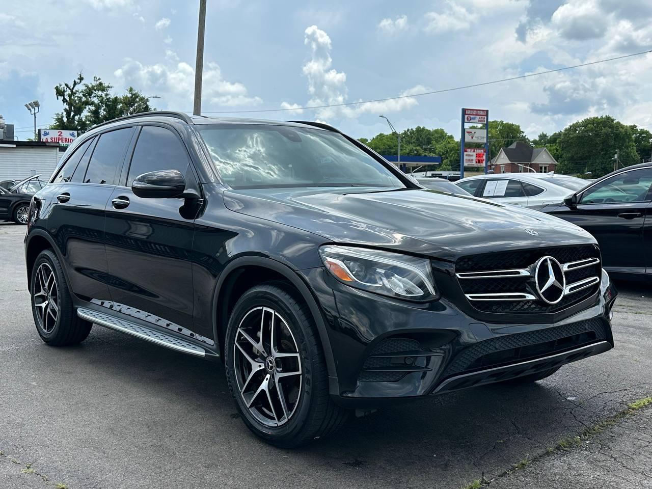 Mercedes-Benz GLC-Class GLC300 2019