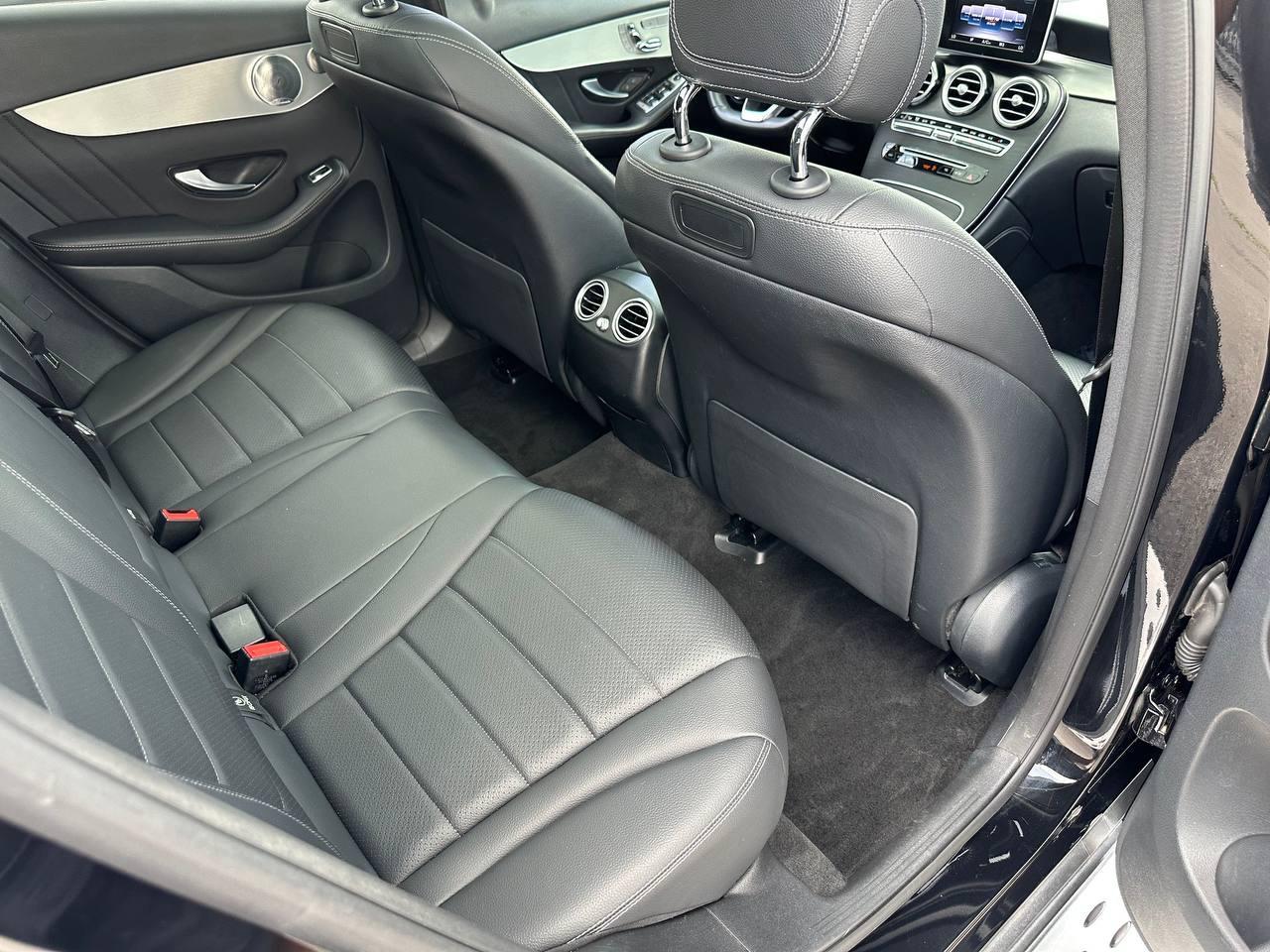Mercedes-Benz GLC-Class GLC300 2019