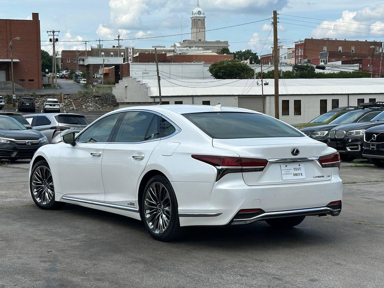 Lexus LS 500h AWD 2018
