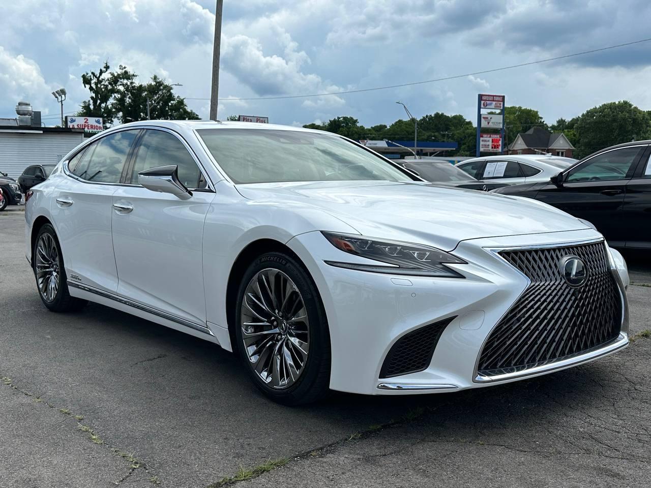 Lexus LS 500h AWD 2018