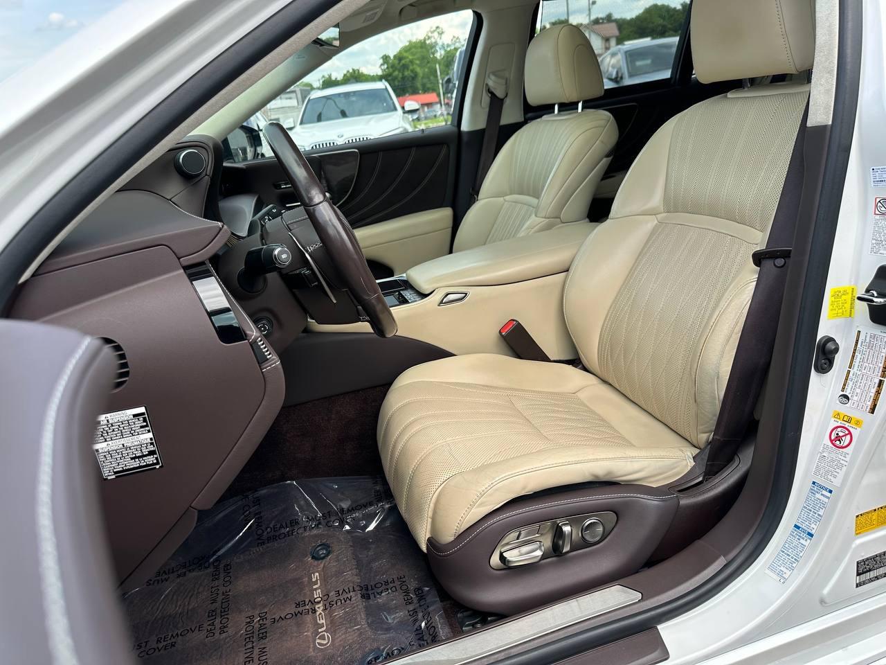 Lexus LS 500h AWD 2018